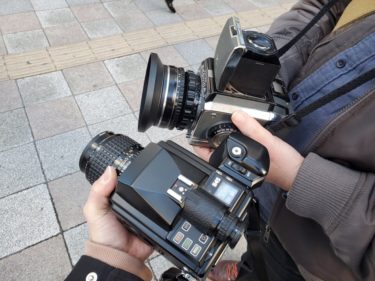 【フィルム作例】上海GP3｜池袋で中判カメラフォトウォーク(ブロニカS2 VS ペンタ645)